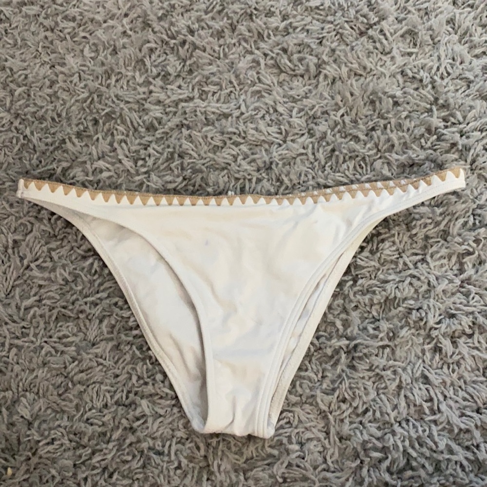 O’Neil bathing suit bottoms